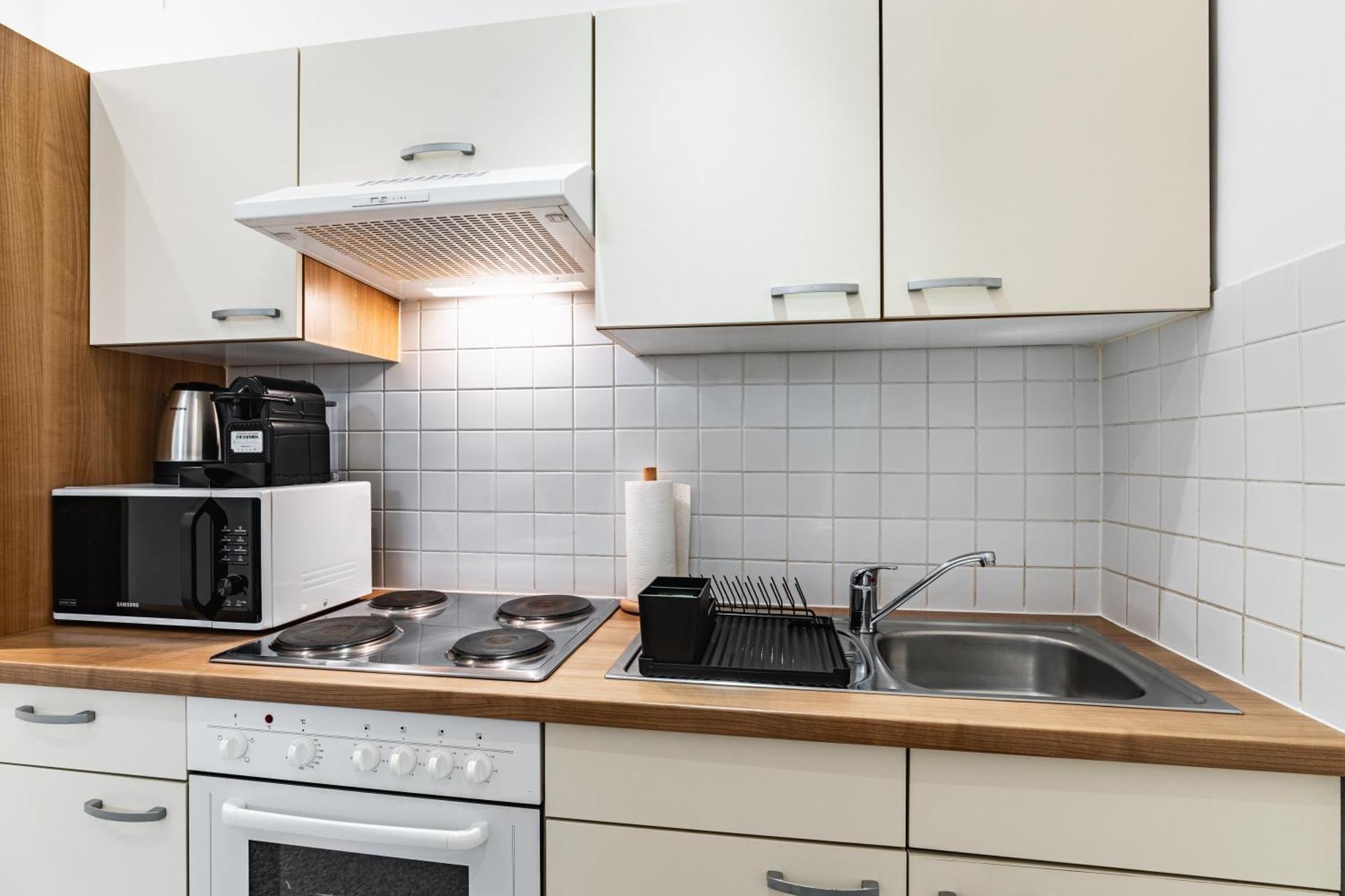 Spacious 3-Room Apt. 15 Min To The City Center Wien Eksteriør billede